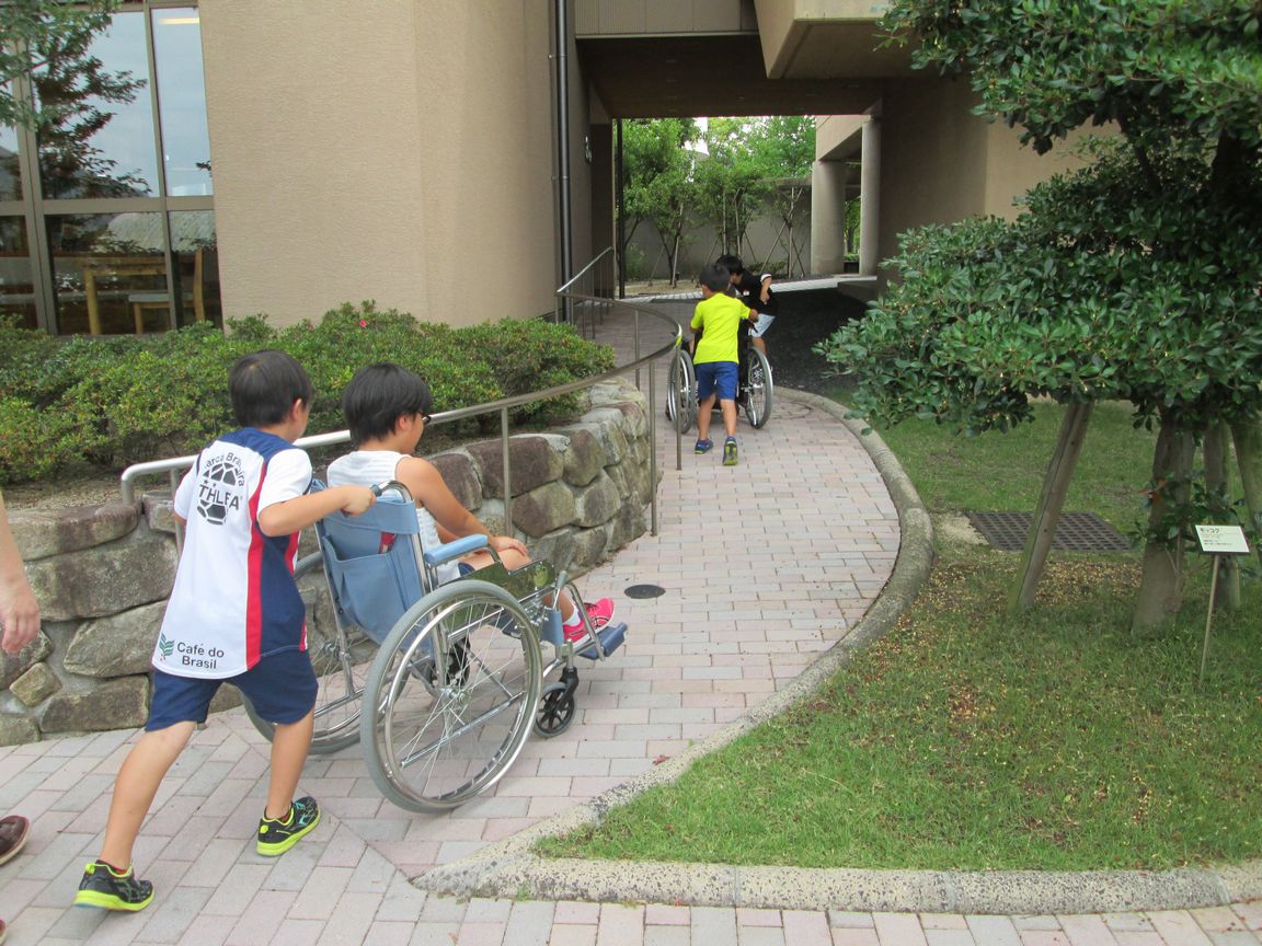 小中学校の体験学習の支援