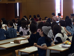 健康教育講演<span class=